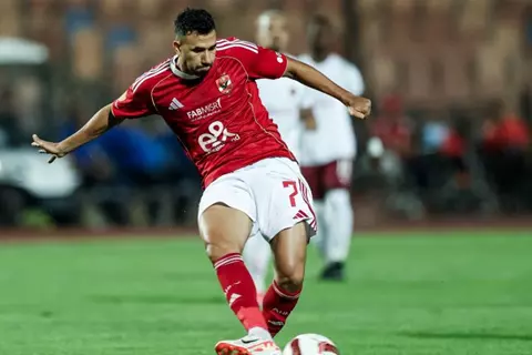 تريزيجيه: جماهير الأهلي كانت رقم 1 ضد سيراميكا.. وسنقاتل للفوز بالدوري